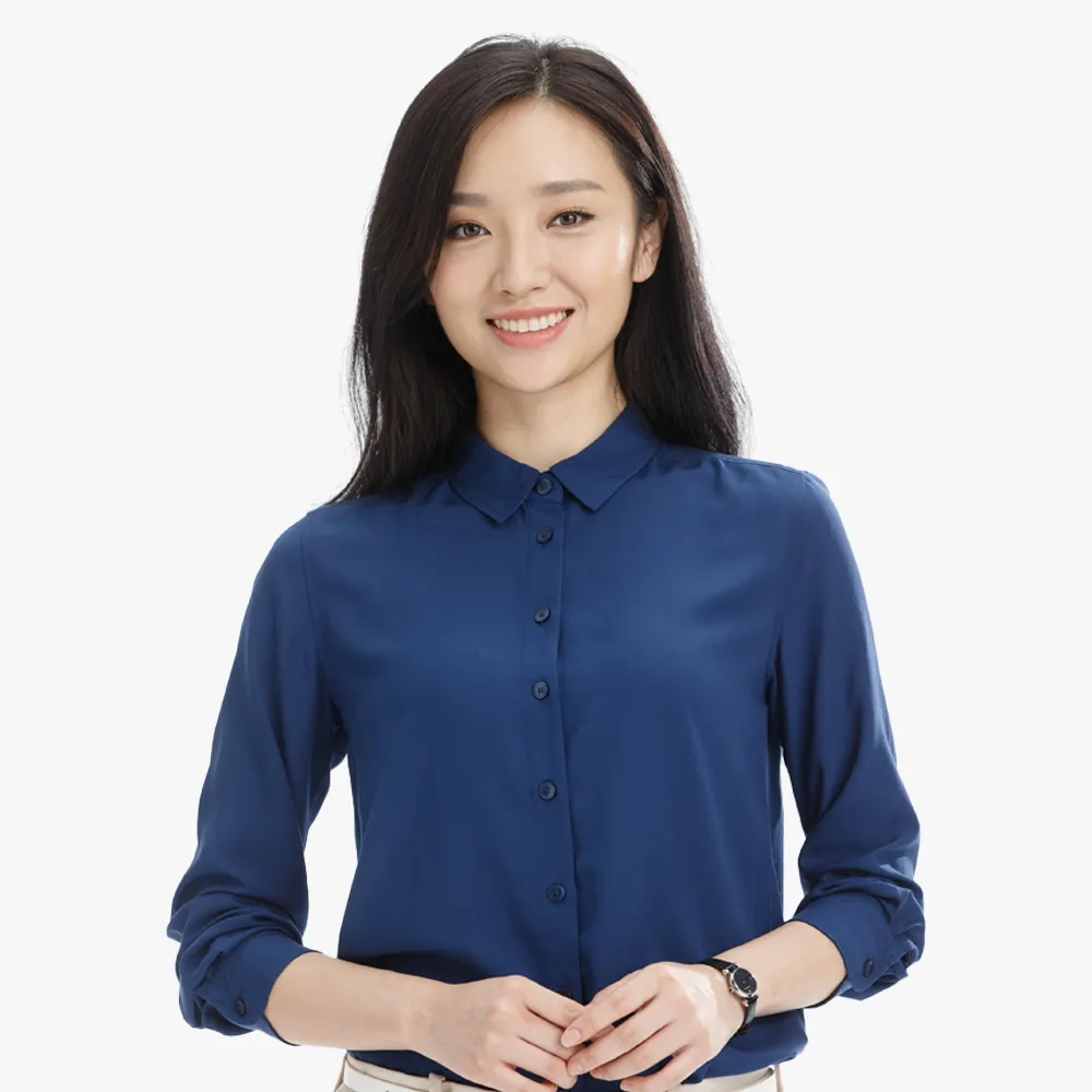 Iris, Global Sales Representative at WistekEnergy - Delivering customer-focused solar canopy and portable energy solutions worldwide